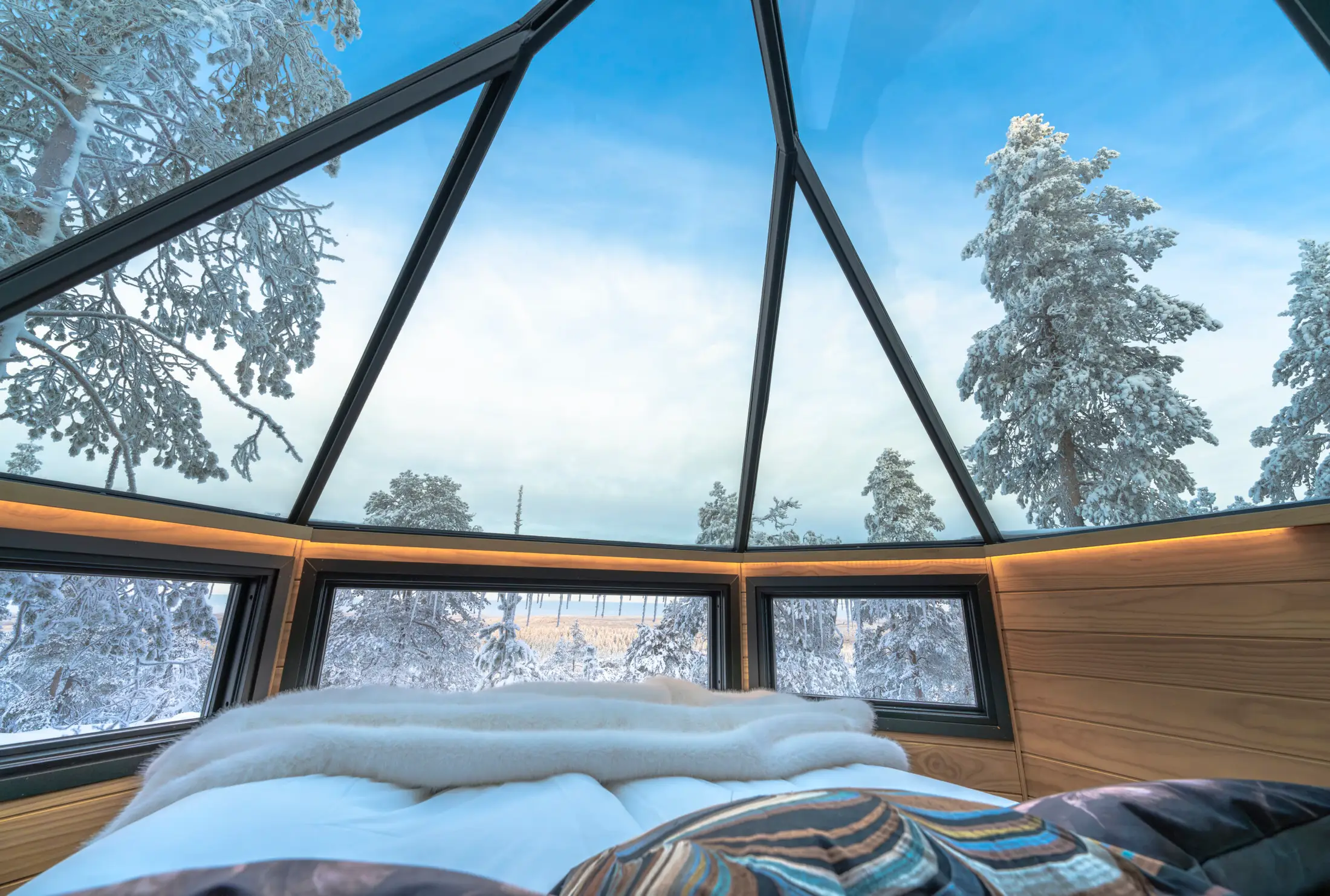 Octola Private Wilderness Glass Igloo Suite
